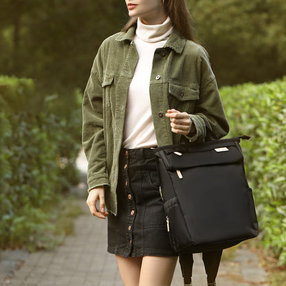 Dollcini Fekete Baba Hátizsák – Vízhatlan, Nagy Kapacitású Pelenkázó