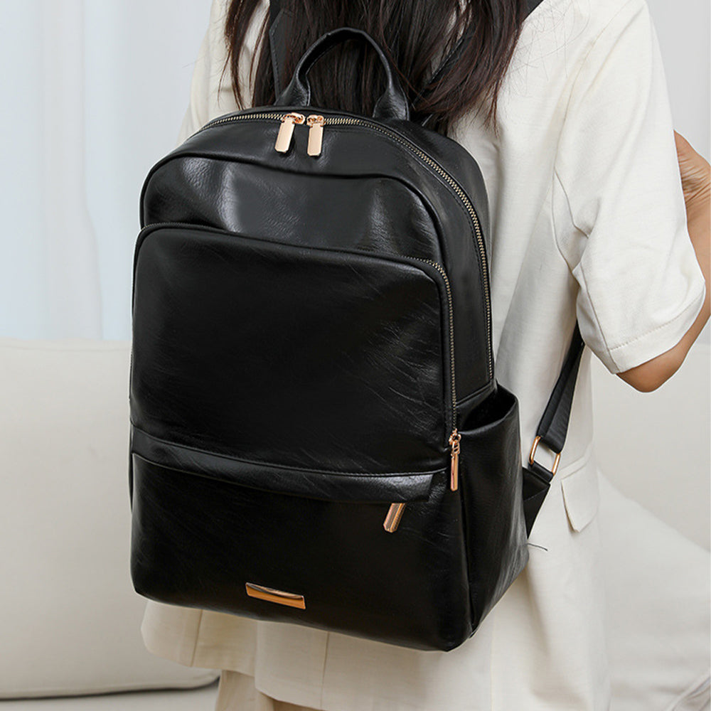 Dollcini Divatos Női Hátizsák – Elegáns és Praktikus műbőr Táska