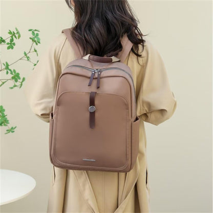 Dollcini Vízálló Női Nylon Hátizsák – Könnyű és Tágas, Laptoptartóval