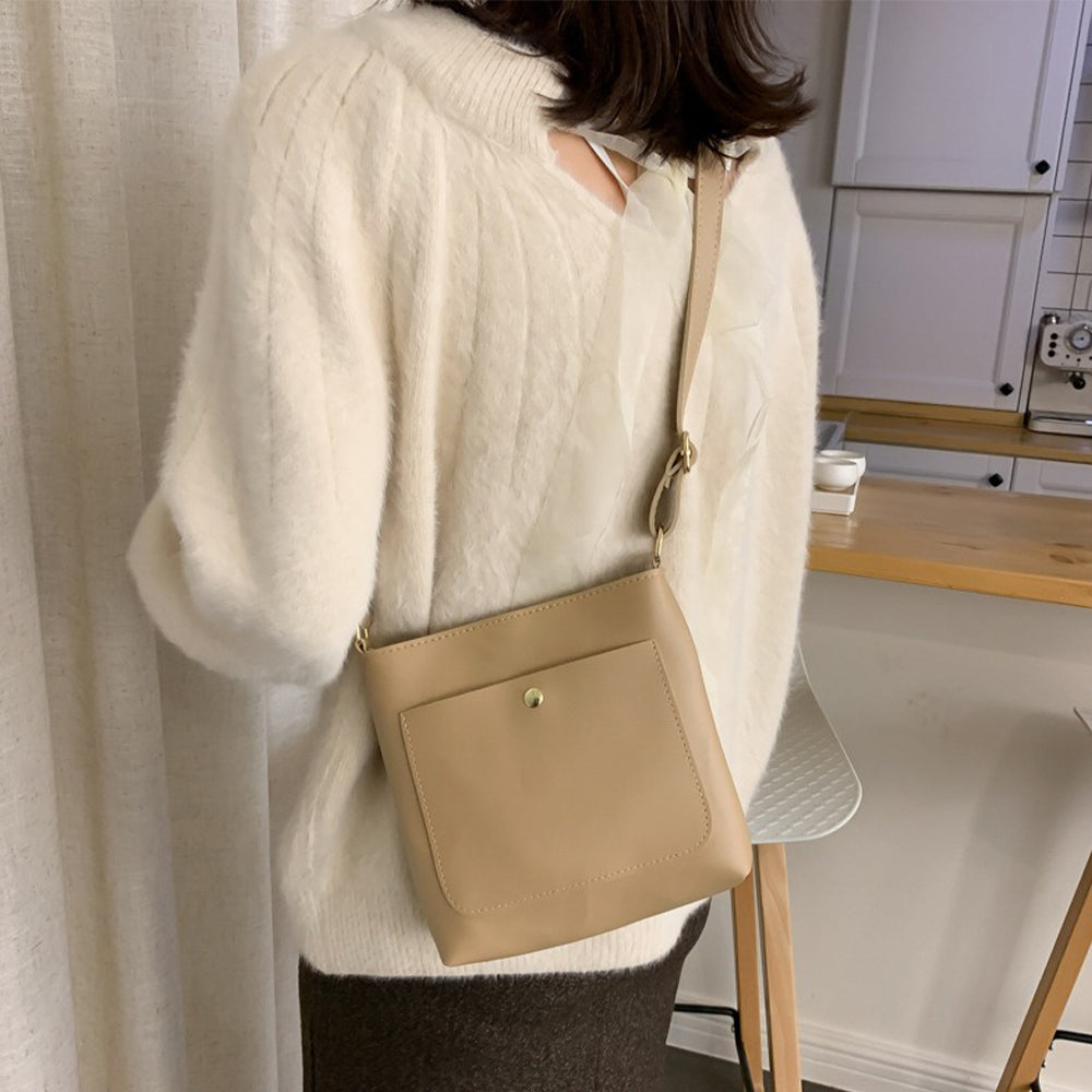 Dollcini Vízálló Női Műbőr Válltáska – Karcálló, Több Színben